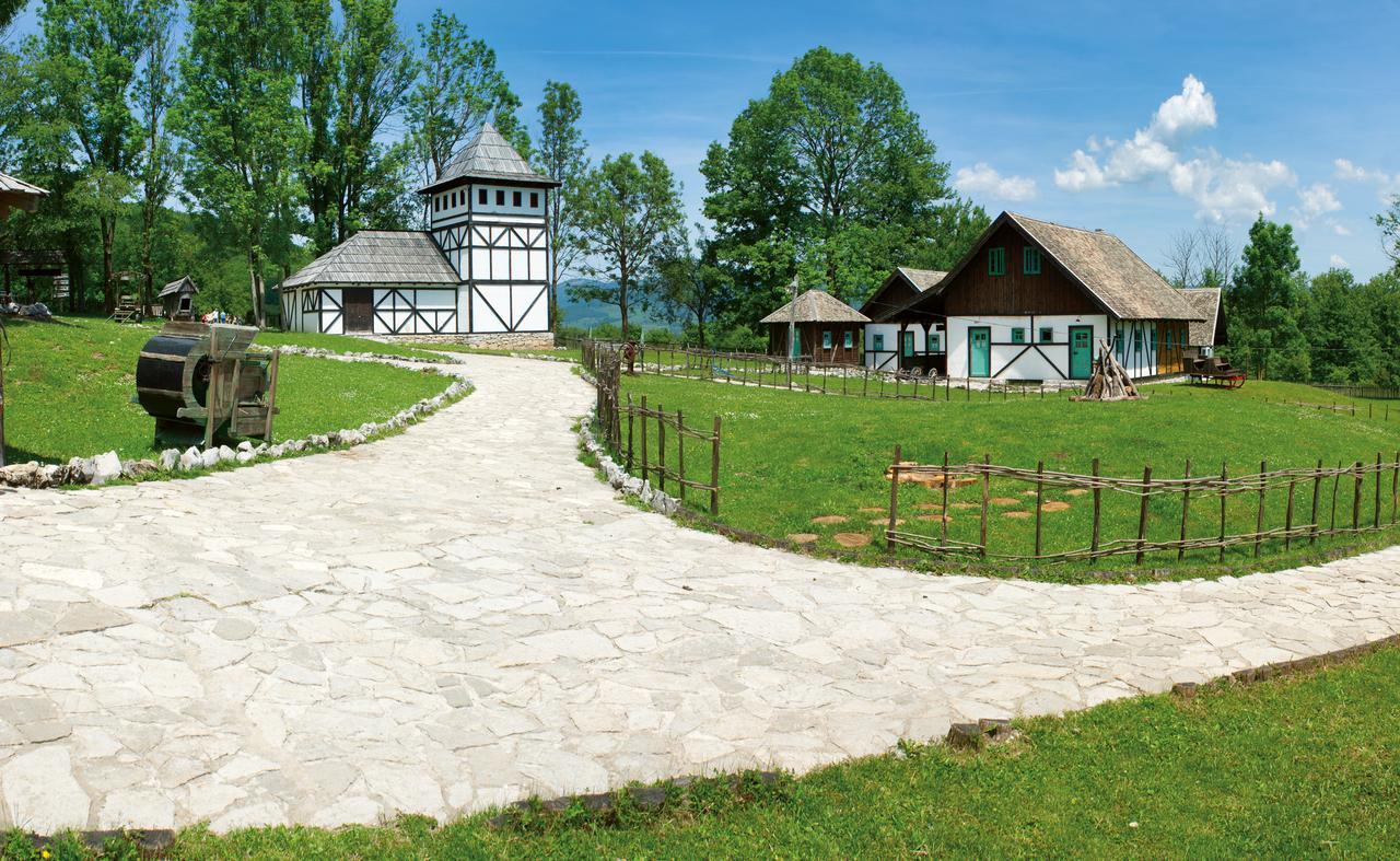 קולן וקוף Farm Stay Cardaklije מראה חיצוני תמונה